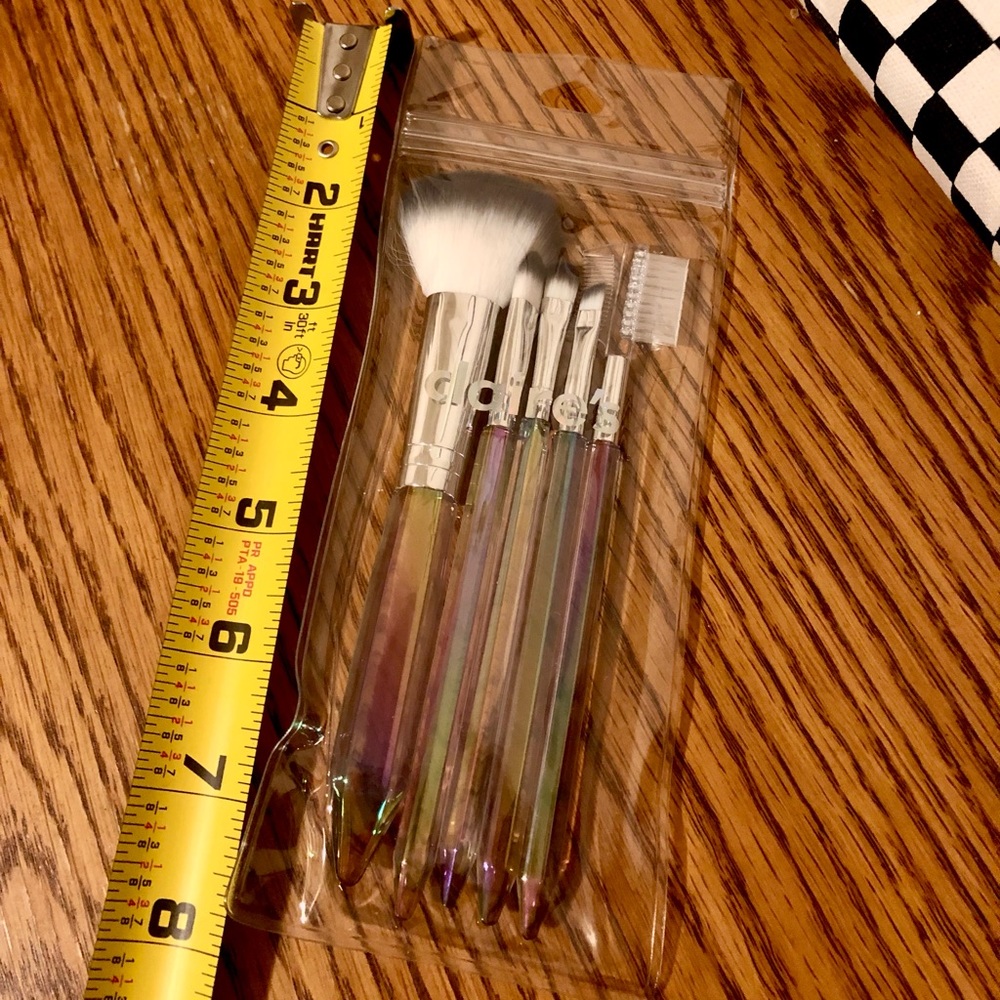 Claire’s clear rainbow holo makeup brushes